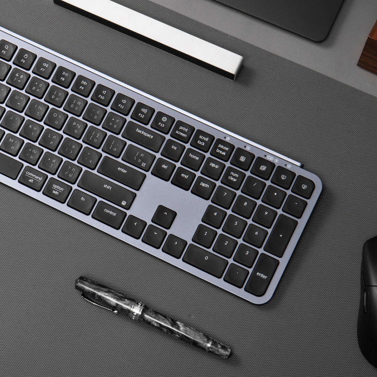 Keychron B6 Pro Ultra-Slim Wireless Keyboard - Keychron Thailand