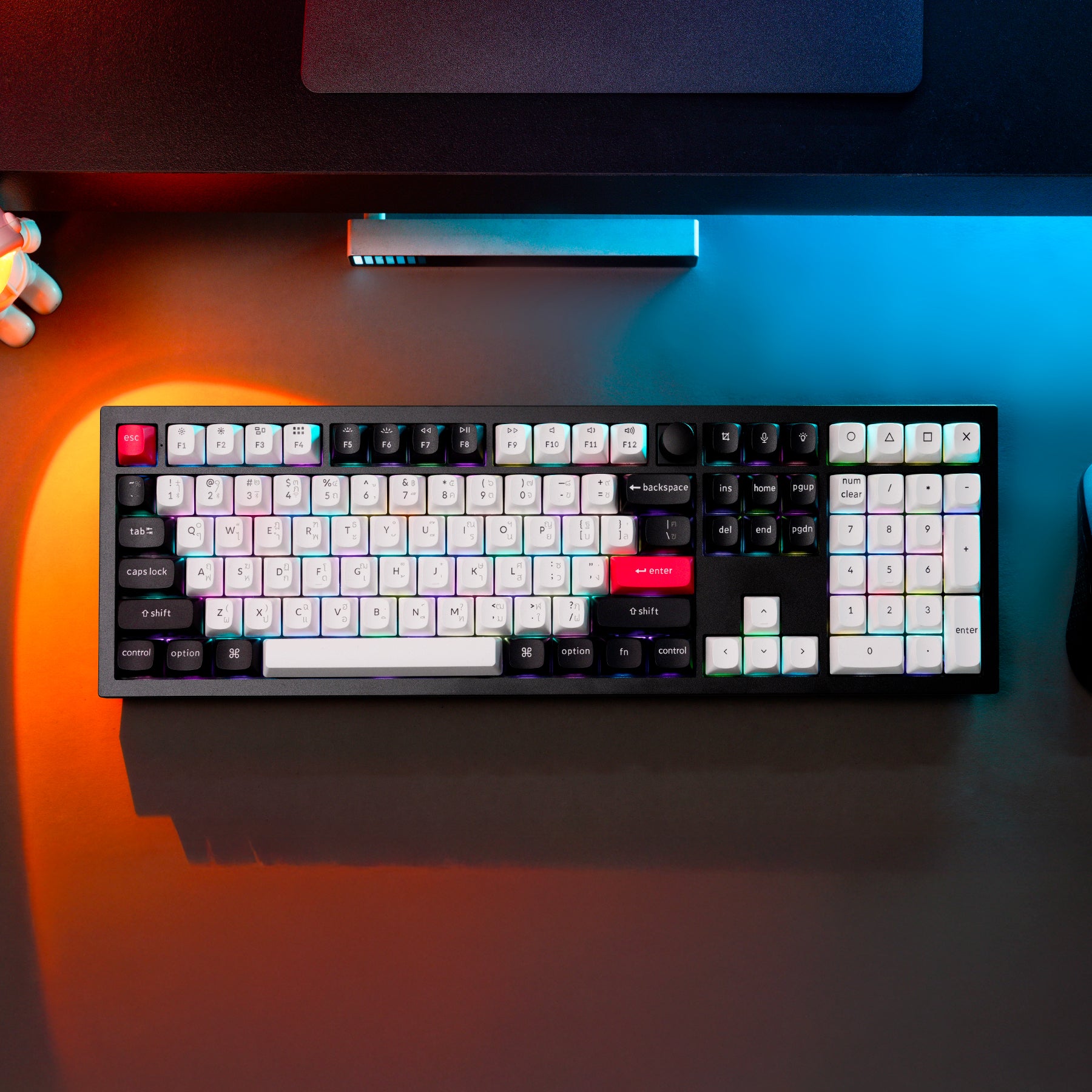 Keychron Q6 HE QMK Wireless Custom Magnetic Keyboard