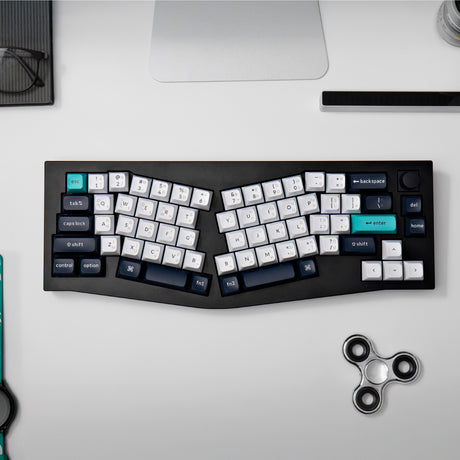Keychron Q8 Max  (Alice Layout) QMK/VIA Wireless Custom Mechanical Keyboard - Keychron Thailand